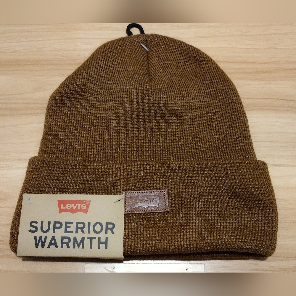 Levi's Superior Warmth Brown Knit Beanie Adult One Size Fits Most NWT